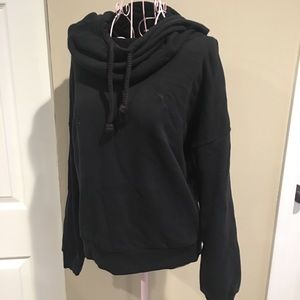 Puma Tops - Puma Sweatshirt Puma Tops - Puma Sweatshirt